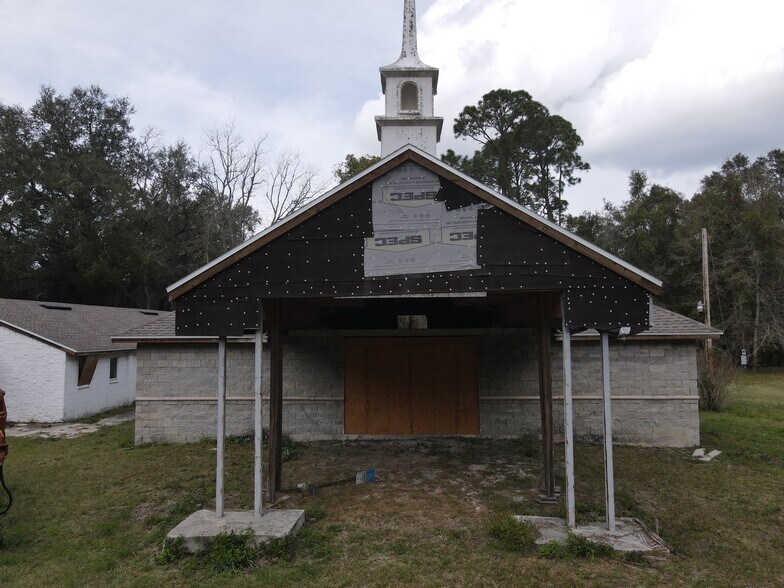 More Photos Of 2367 Jernigan Rd, Jacksonville Religious Facility For Sale