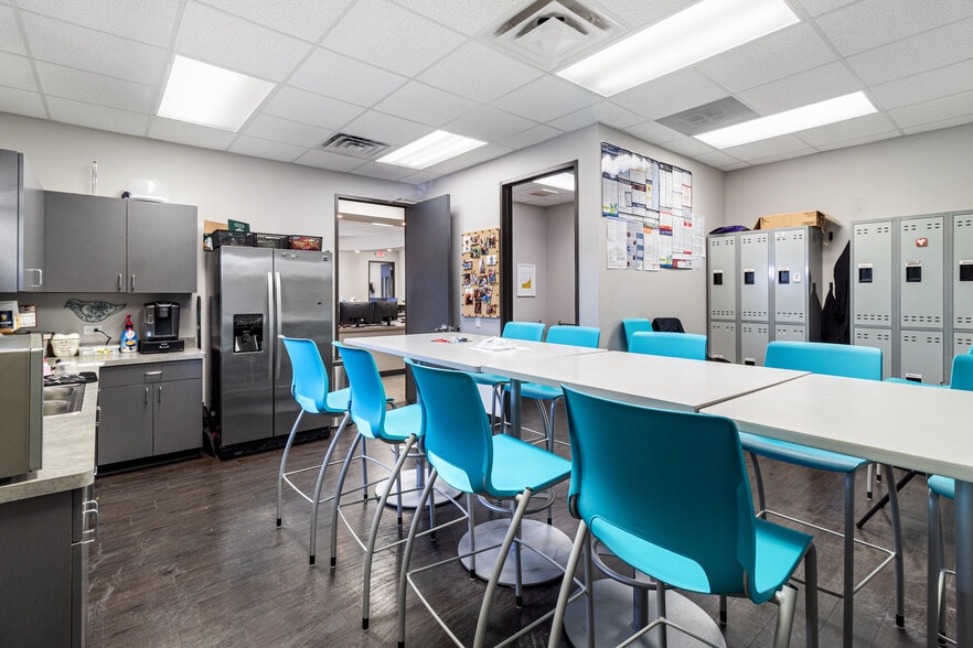 More Photos Of 4528 Mills Park Cir, College Station Office For Sale
