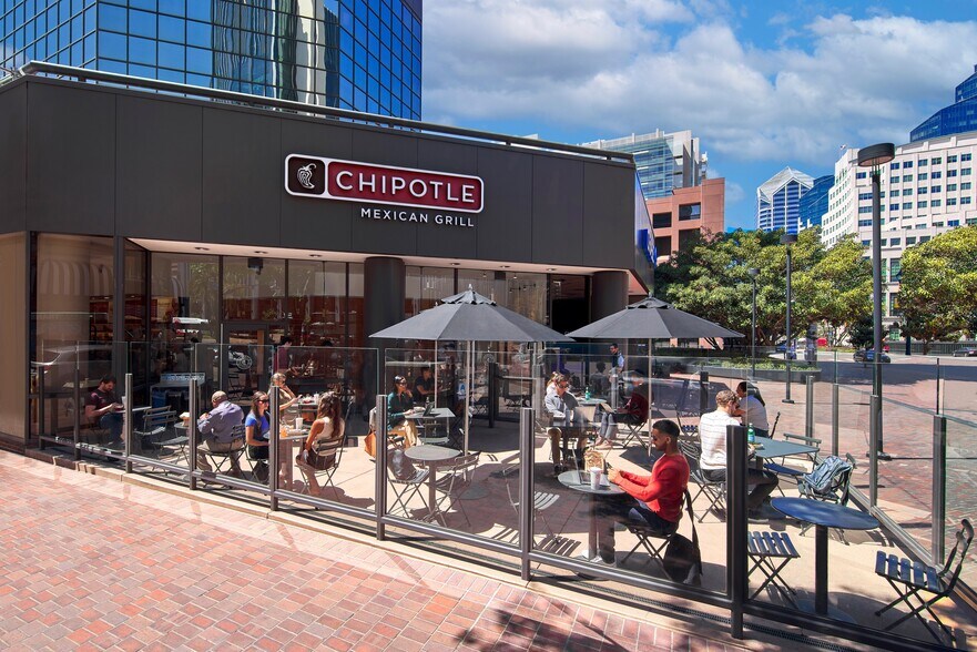 More Photos Of 101 W Broadway, San Diego Office For Lease