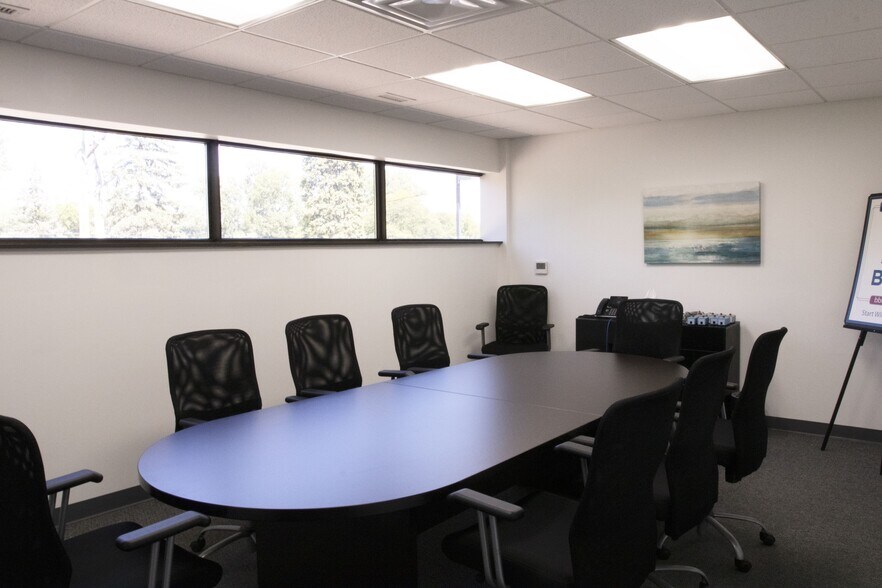 More Photos Of 20300 W 12 Mile Rd, Southfield Office For Lease