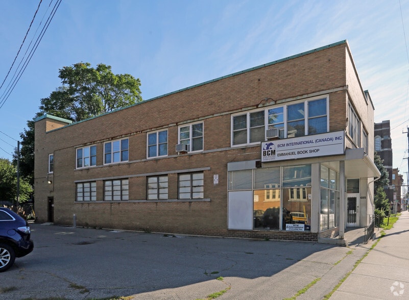 More Photos Of 683-685 Main St E, Hamilton Medical For Sale