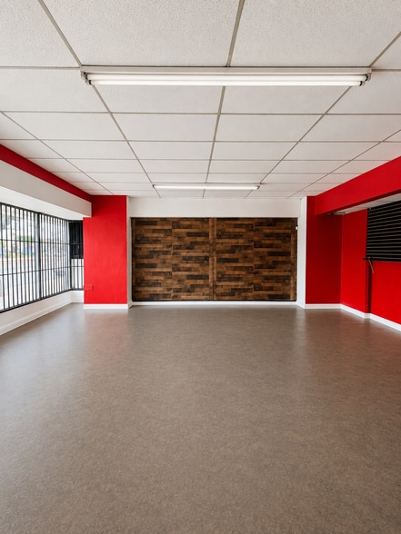More Photos Of 111-121 N Long Beach Blvd, Compton Storefront For Lease