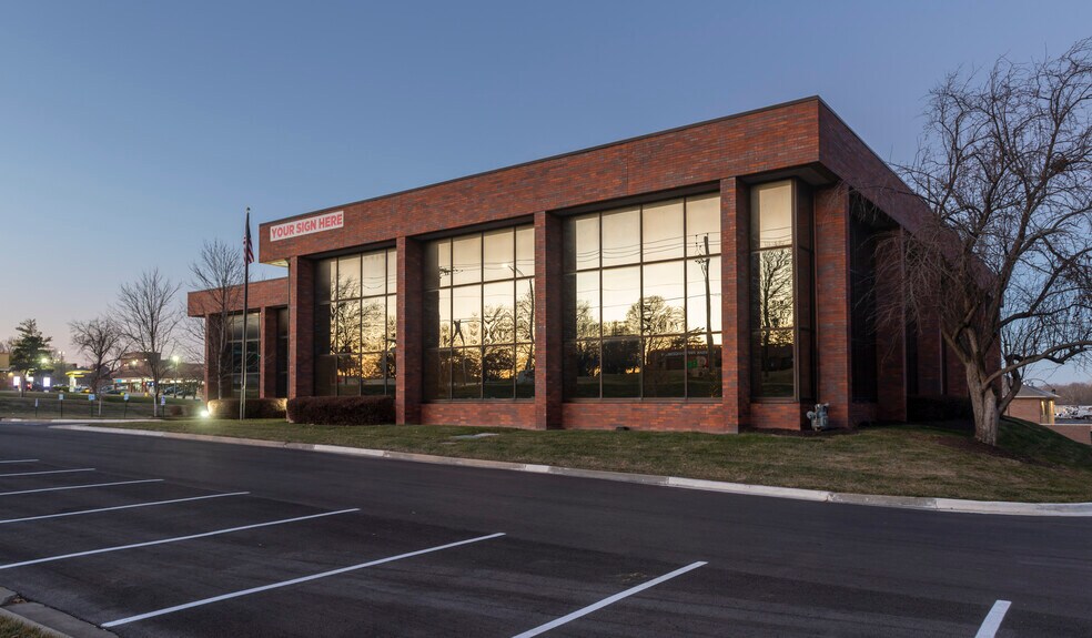 More Photos Of 10990 Quivira Rd, Overland Park Office For Sale