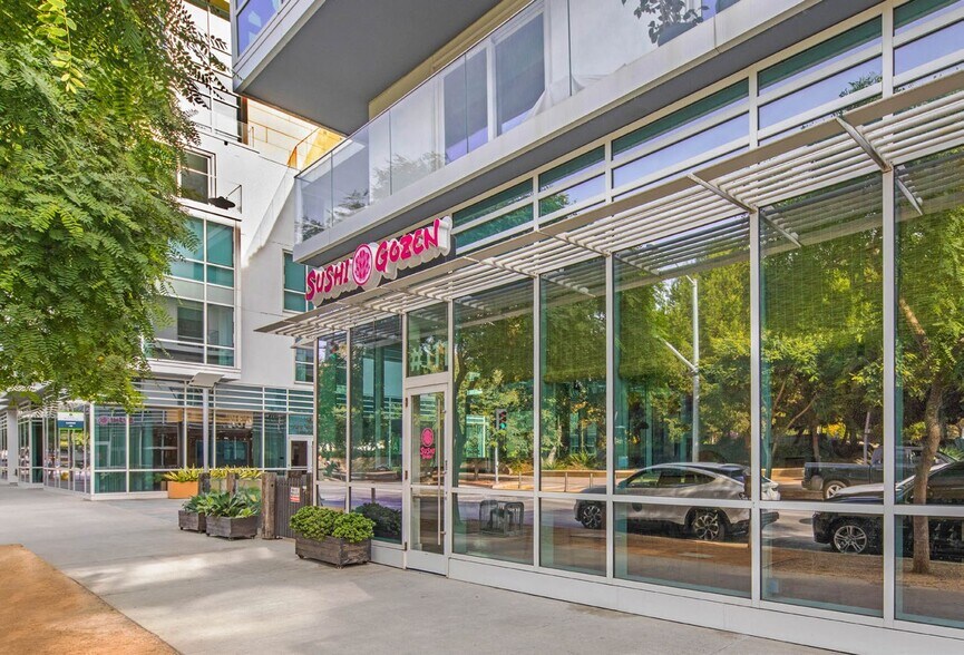 More Photos Of 1705 Ocean Ave, Santa Monica Apartments For Lease