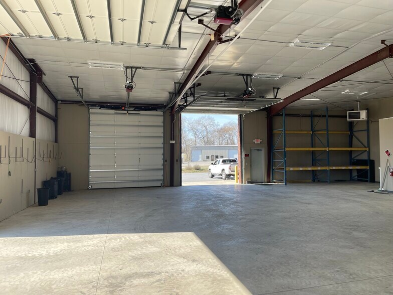 More Photos Of 4950 Stough Rd SW, Concord Flex For Sale