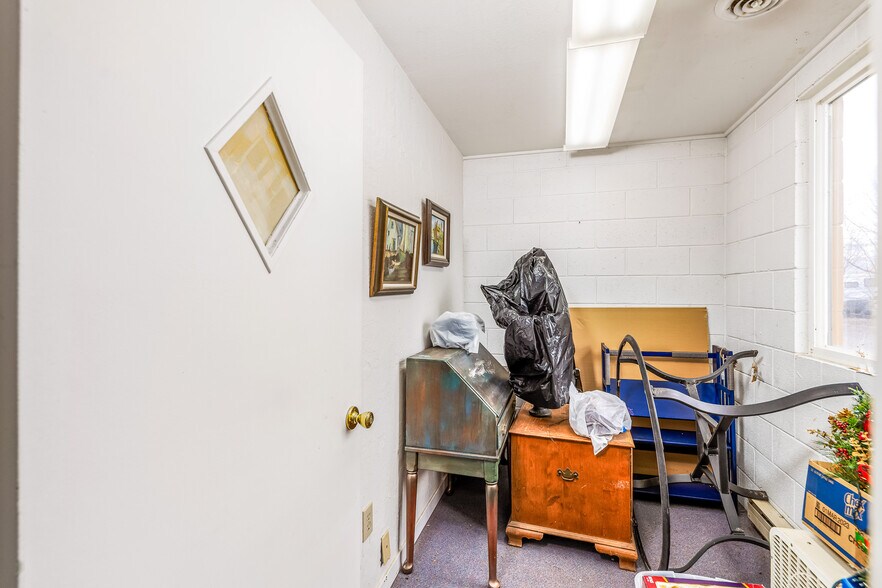 More Photos Of 875 W Main St, Cedaredge Flex For Sale