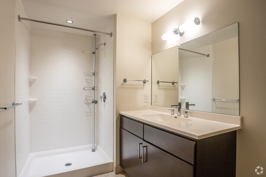 More Photos Of 538 Erie Blvd W, Syracuse Apartments For Lease