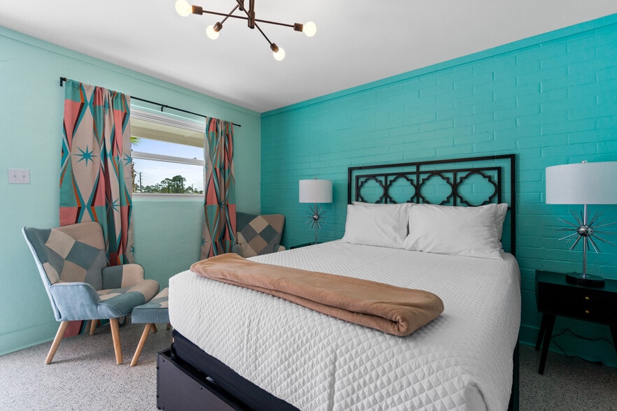 More Photos Of 3155 W Highway 98, Port Saint Joe Hotel For Sale