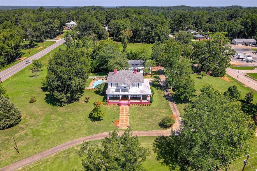 More Photos Of 125 Goshen St, Lincolnton Specialty For Sale