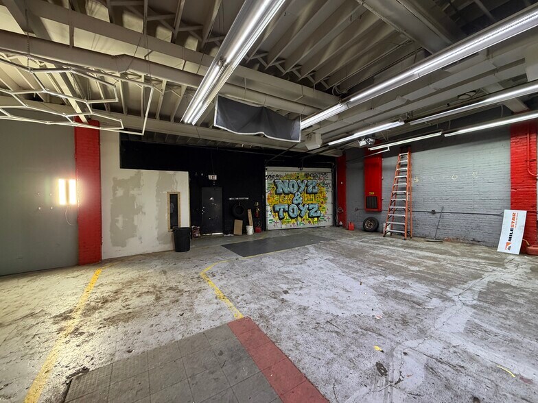 More Photos Of 2245 E 14th St, Cleveland Carwash For Lease