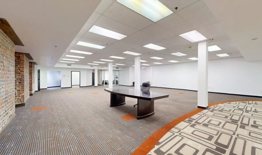 More Photos Of 200 N Main St, Greenville Office Residential For Lease
