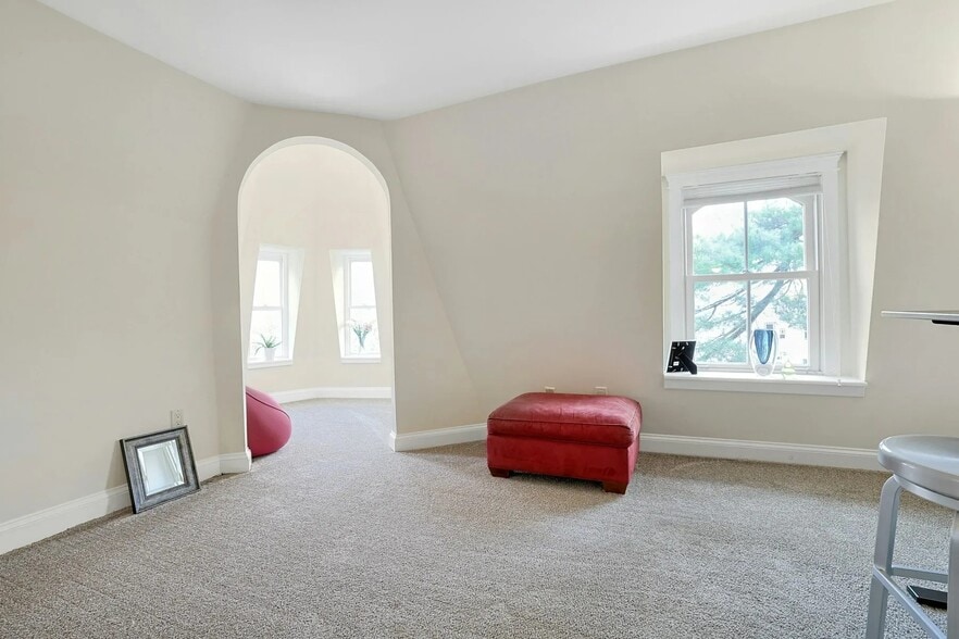 More Photos Of 46 S Broadway, Nyack Office Residential For Sale