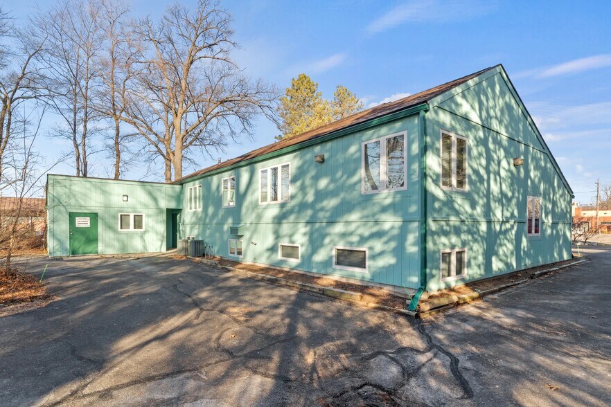 More Photos Of 6635 W Central Ave, Toledo Office For Lease