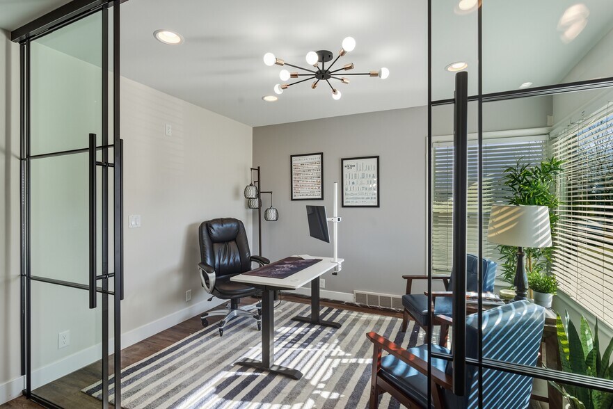 More Photos Of 152 W 500 S, Bountiful Office For Sale