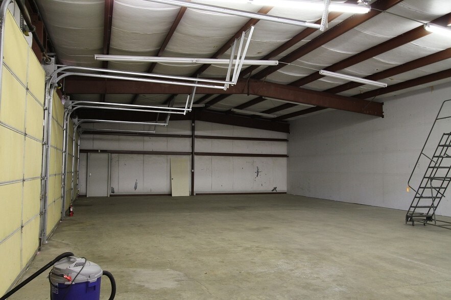 More Photos Of 241 S State Ave, Indianapolis Warehouse For Sale