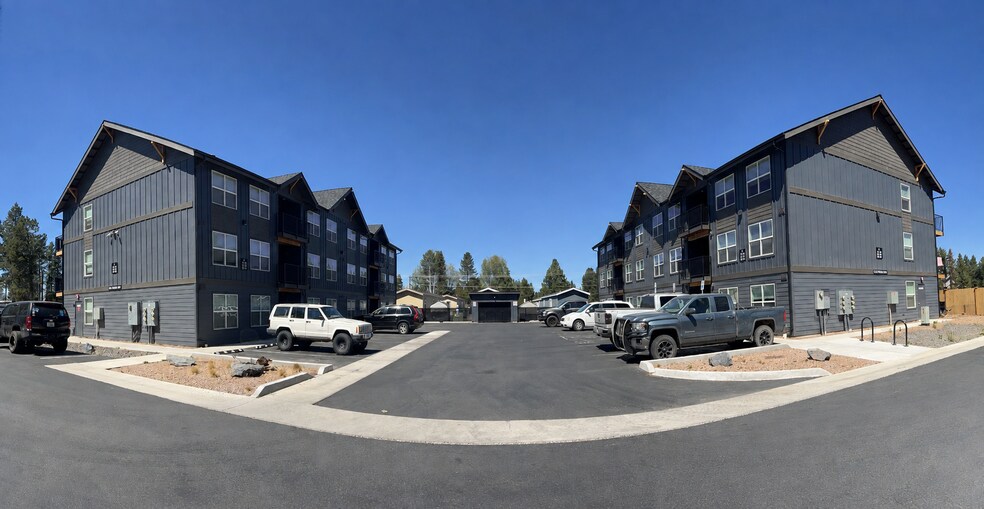 Primary Photo Of 51376 Preble Way, La Pine Apartments For Sale