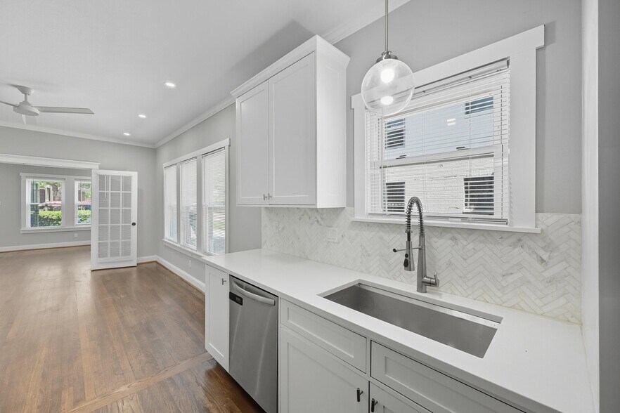 More Photos Of 4112-4114 Junius St, Dallas Apartments For Sale