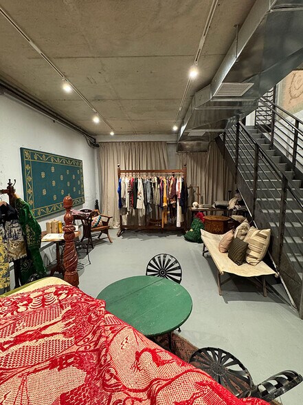 More Photos Of 118 E 1st St, New York Apartments For Sale