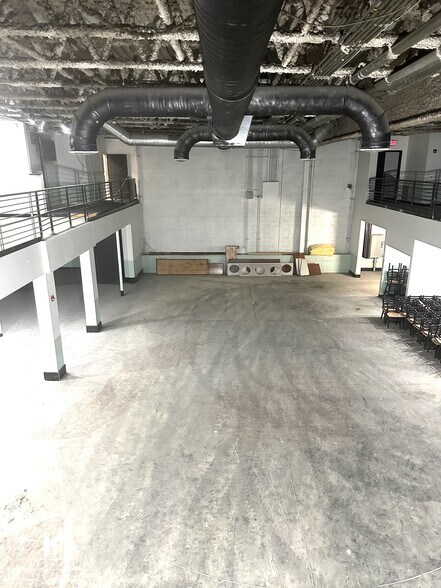 More Photos Of 19031 Old Lagrange Rd, Mokena Unknown For Lease