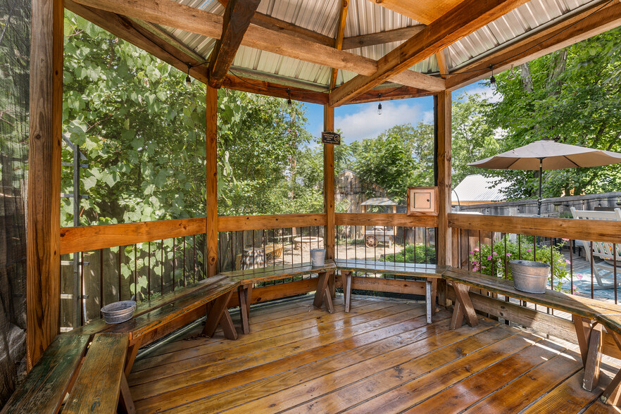 More Photos Of 521 Calef Hwy, Epping Specialty For Sale