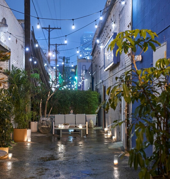 More Photos Of 600-616 E 4th St, Los Angeles Lodge Meeting Hall For Sale