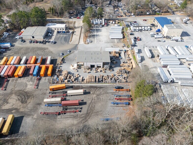 More Photos Of 2484 Forrest Park Rd SE, Atlanta Industrial For Lease