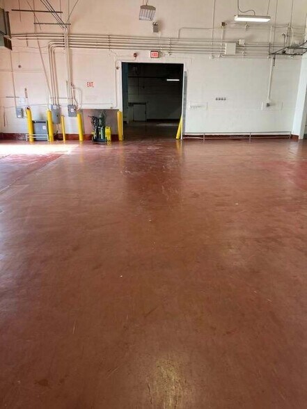 More Photos Of 1730 Sabre St, Hayward Warehouse For Lease