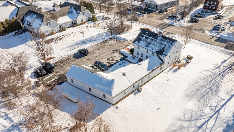 More Photos Of 2 Ash St, Hollis Office For Sale