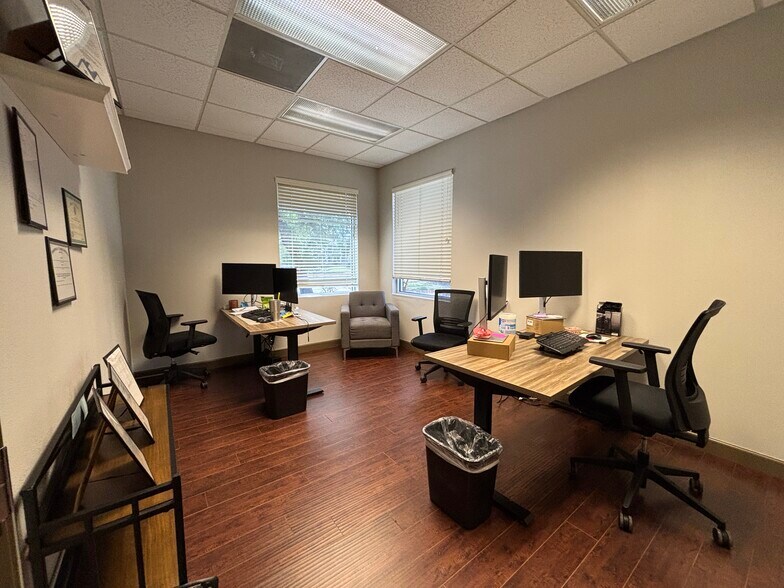 More Photos Of 3200 Long Prairie Rd, Flower Mound Office Residential For Lease