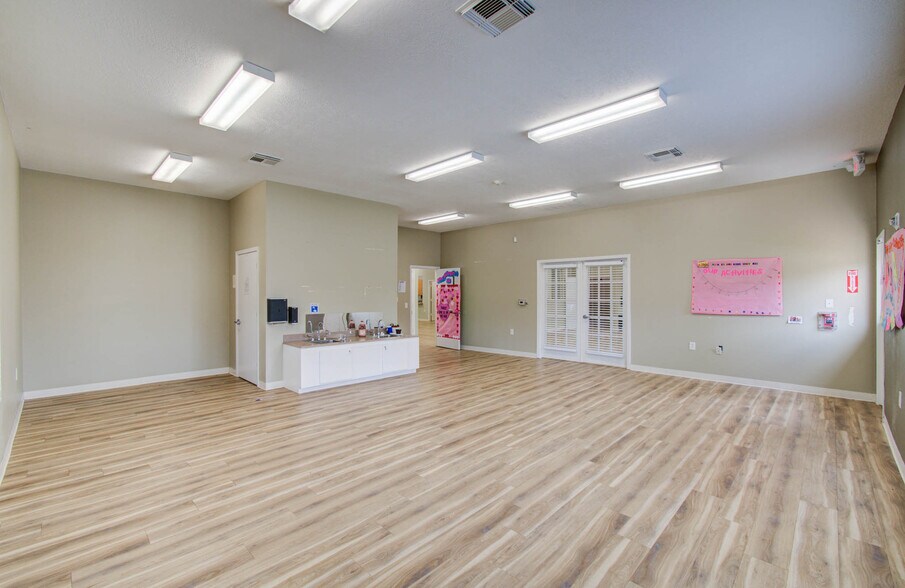 More Photos Of 19647 River Bottom Rd, Katy Daycare Center For Sale