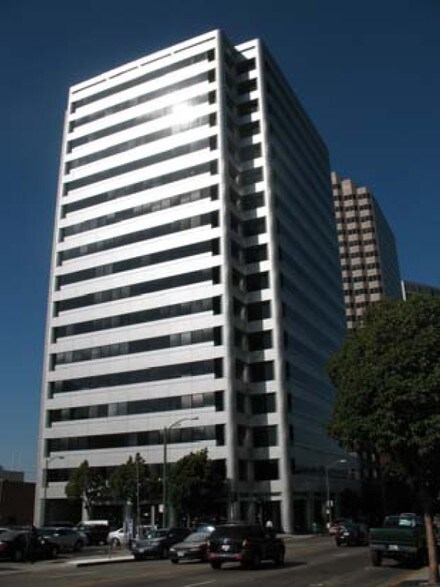 More Photos Of 1901 Harrison St, Oakland Coworking Space