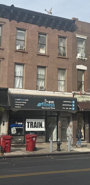 More Photos Of 42 5th Ave, Brooklyn Storefront Retail Residential For Lease