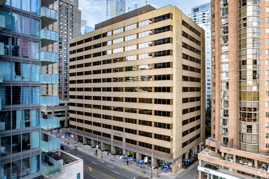 Primary Photo Of 1075 Bay St, Toronto Office For Lease