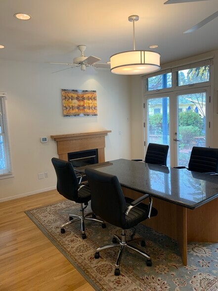 More Photos Of 430 D St, Davis Office For Lease