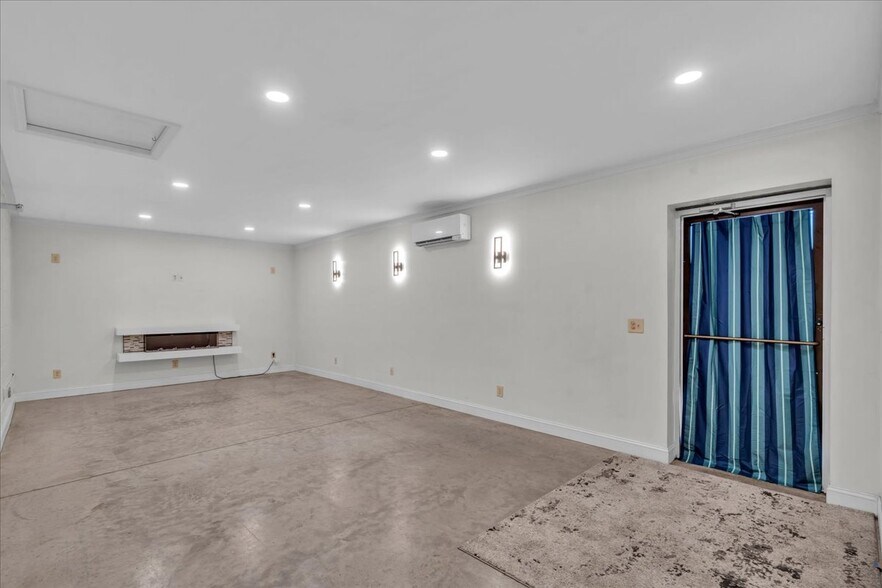 More Photos Of 519 Plum St, Macon-Bibb General Retail For Sale