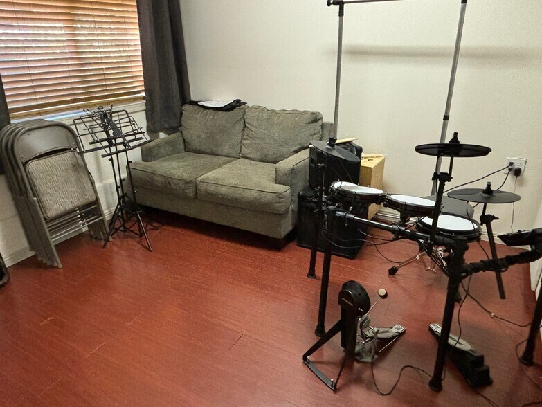 More Photos Of 1548 Curtner Ave, San Jose Religious Facility For Sale