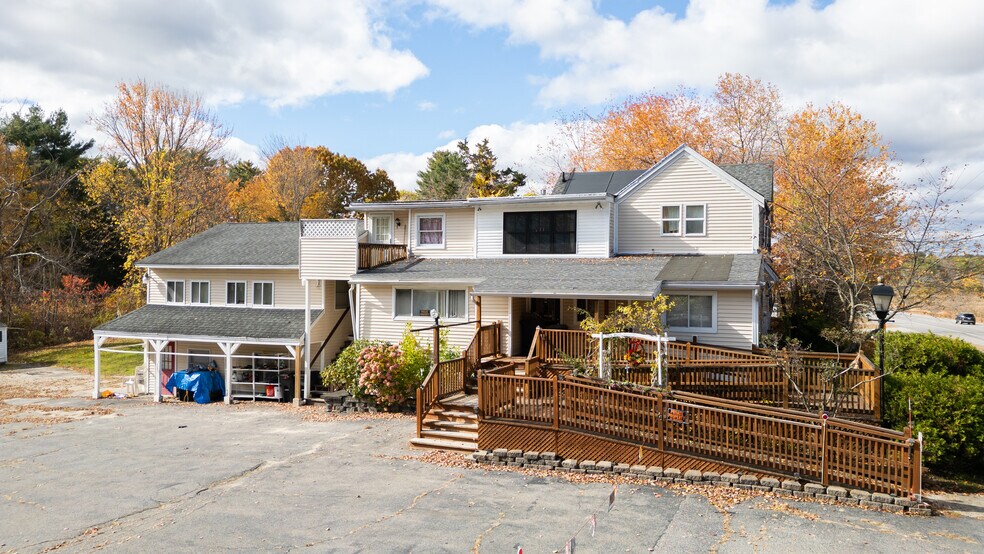 More Photos Of 213 New Zealand Rd, Seabrook Flex For Sale