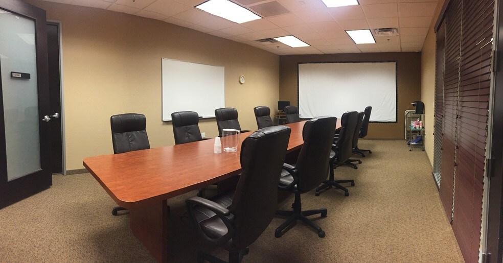 More Photos Of 333 N Dobson Rd, Chandler Office For Sale