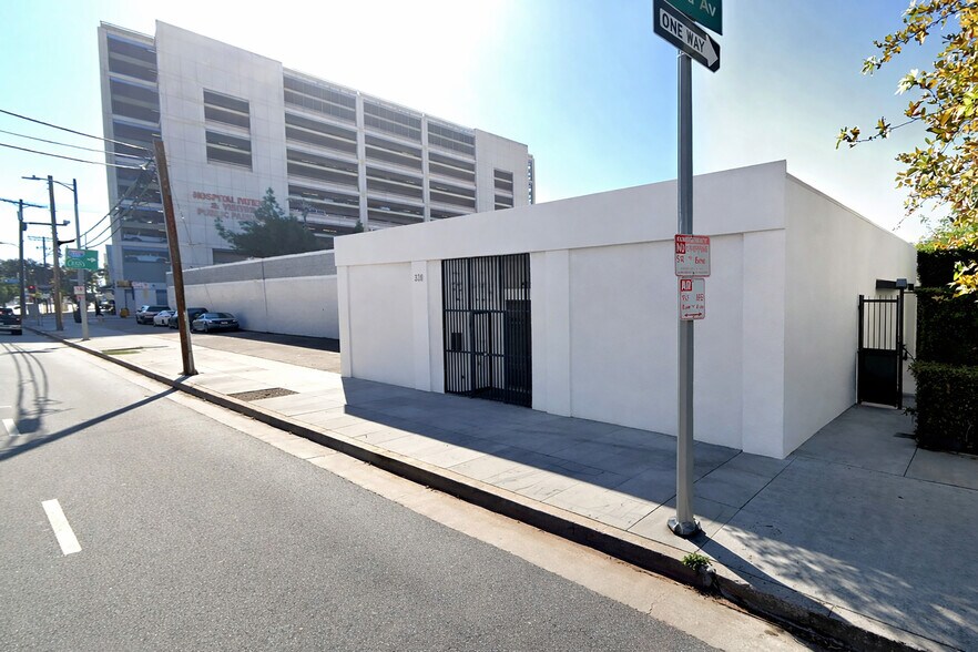 More Photos Of 1607 S Grand Ave, Los Angeles Warehouse For Sale