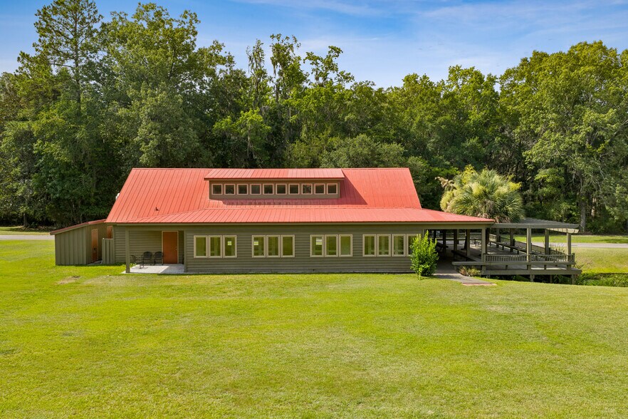 More Photos Of 205 Coosaw Way, Ridgeland Lodge Meeting Hall For Sale