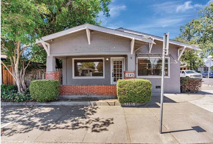 Primary Photo Of 1745 Jefferson St, Napa Office For Sale