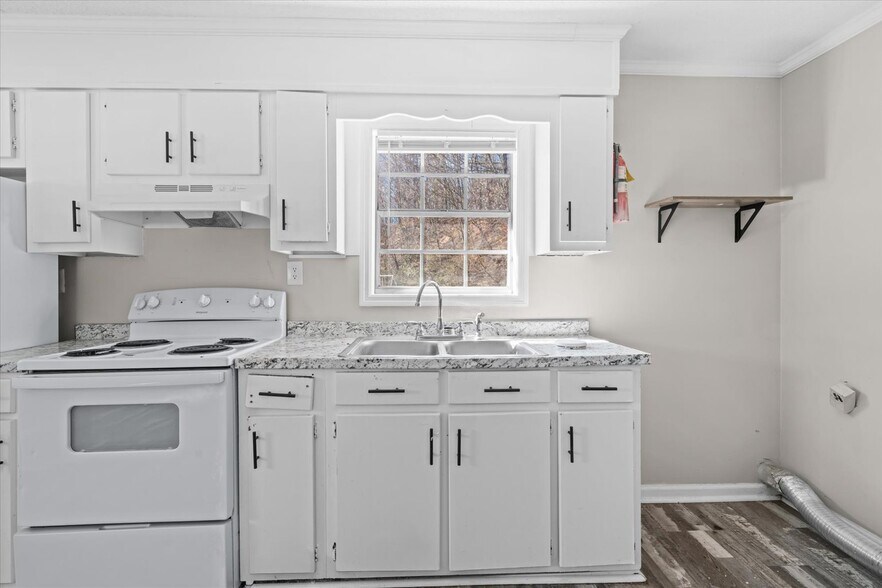 More Photos Of 3950 S Dixie Rd, Dalton Apartments For Sale