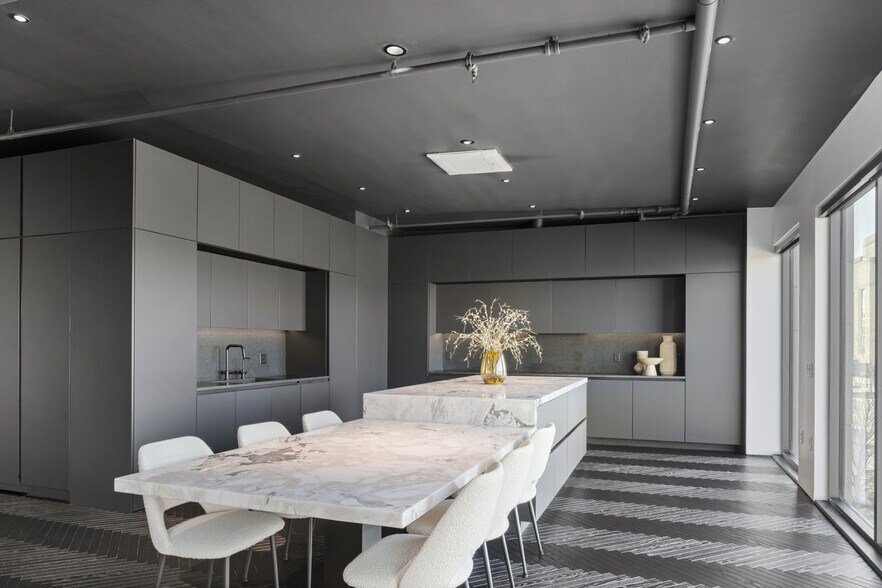 More Photos Of 518 Colcord Dr, Oklahoma City Storefront Retail Residential For Sale