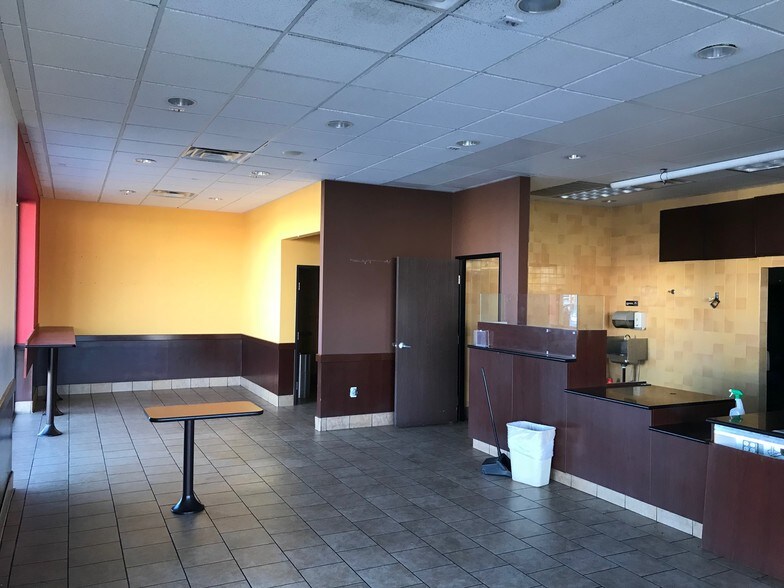 More Photos Of 4855-4865 S Pecos Rd, Las Vegas Unknown For Lease