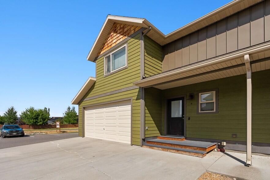 More Photos Of 440 Ice Center Ln, Bozeman Apartments For Sale