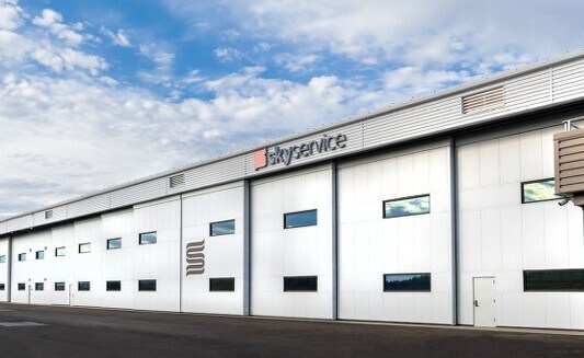 More Photos Of 8555 Perimeter Rd S, Seattle Airplane Hangar For Lease