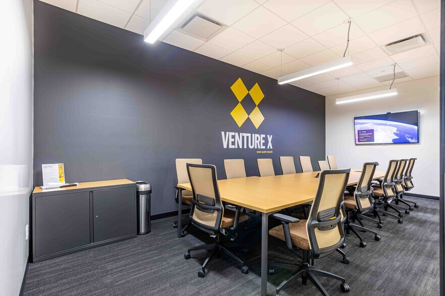 More Photos Of 700 S Rosemary Ave, West Palm Beach Coworking Space