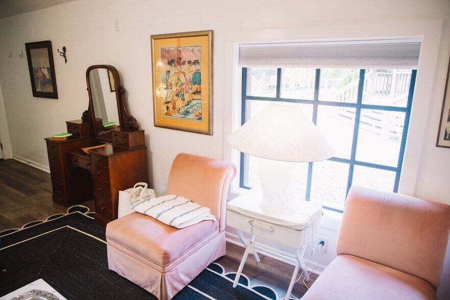 More Photos Of 21405 Parks Mill Rd, Abingdon Lodge Meeting Hall For Sale