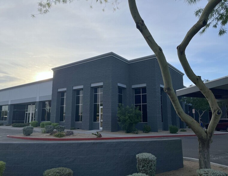 More Photos Of 1830 N 95th Ave, Phoenix Office For Lease