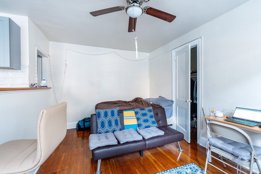 More Photos Of 4725 Chester Ave, Philadelphia Apartments For Sale